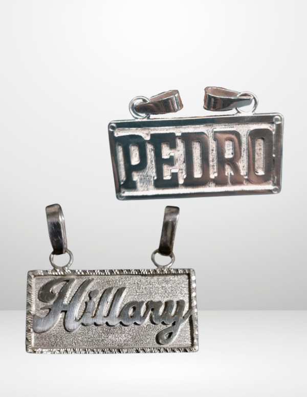 PLACA CON NOMBRE PERSONALIZADO (ESTÁNDAR)